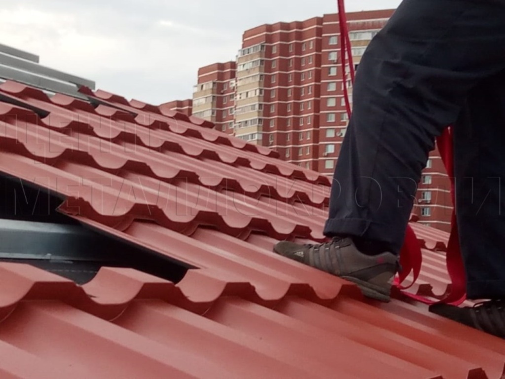 Металлочерепица Геркулес 8004 терракотовый Стальной Бархат от Центра Металлокровли в Тюмени